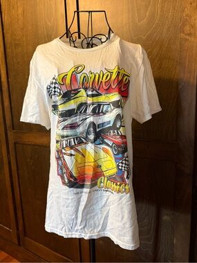Chemistry White Graphic Tee with Yellow, Red and Blue Corvette Artwork